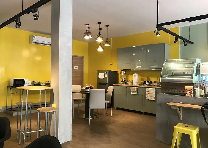 Folk Poshtel Silom 2* Bangkok