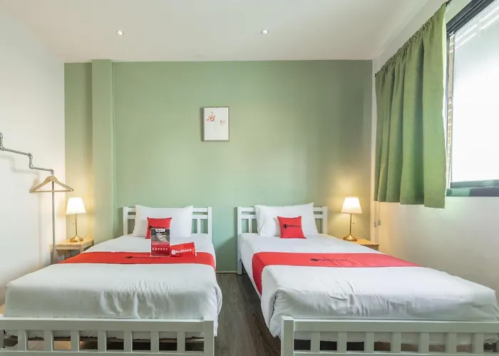 Folk Poshtel Silom Bangkok