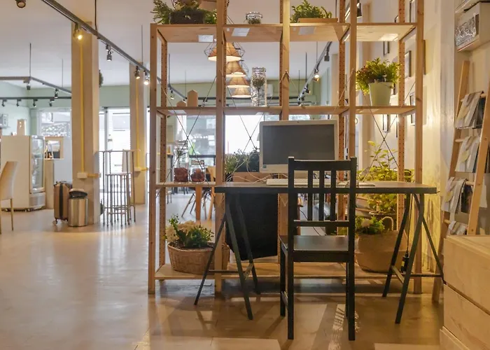 Folk Poshtel Silom Bed & Breakfast 2*